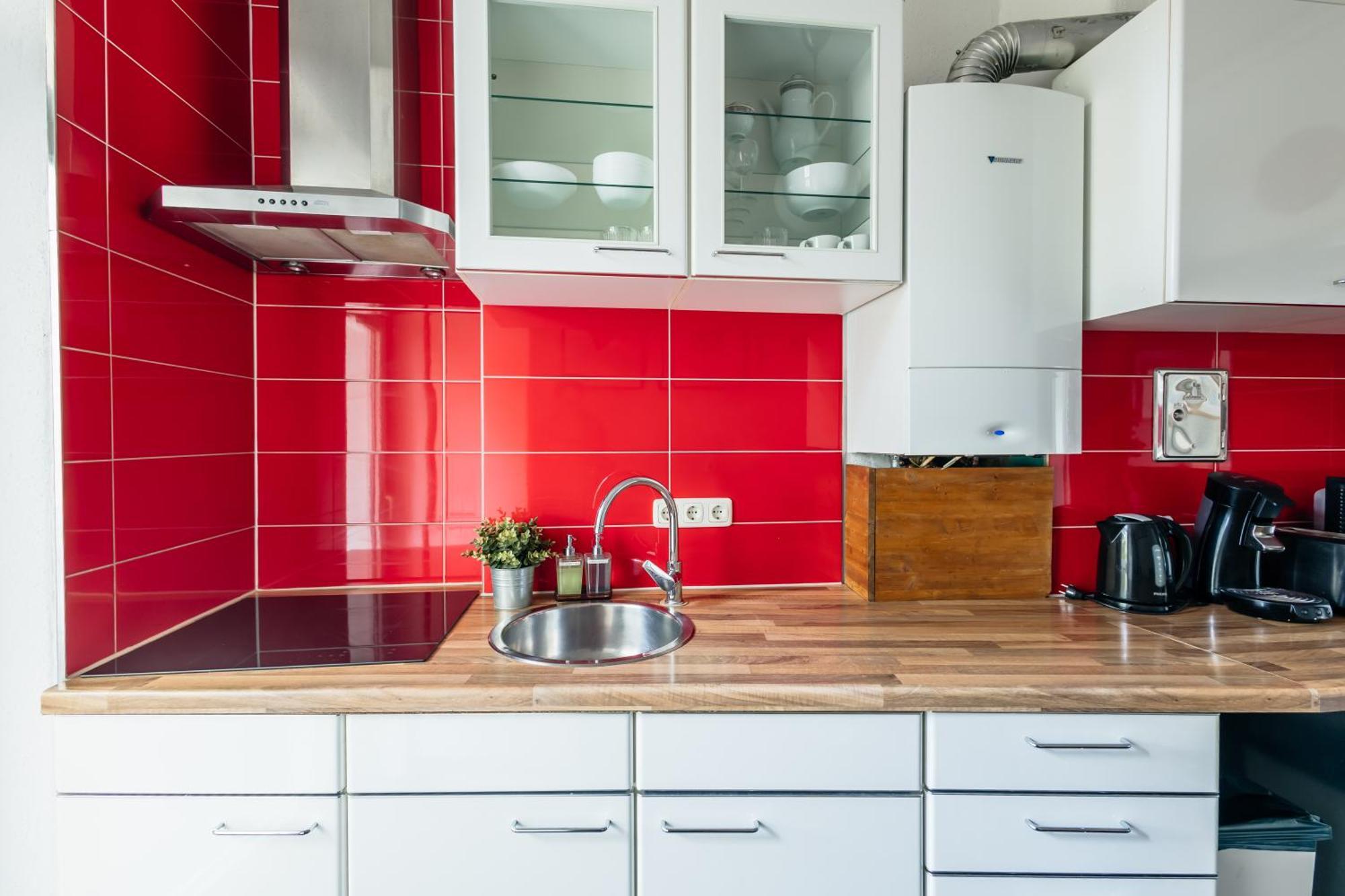 Centrally Located 2-Room Apartment Хановер Екстериор снимка