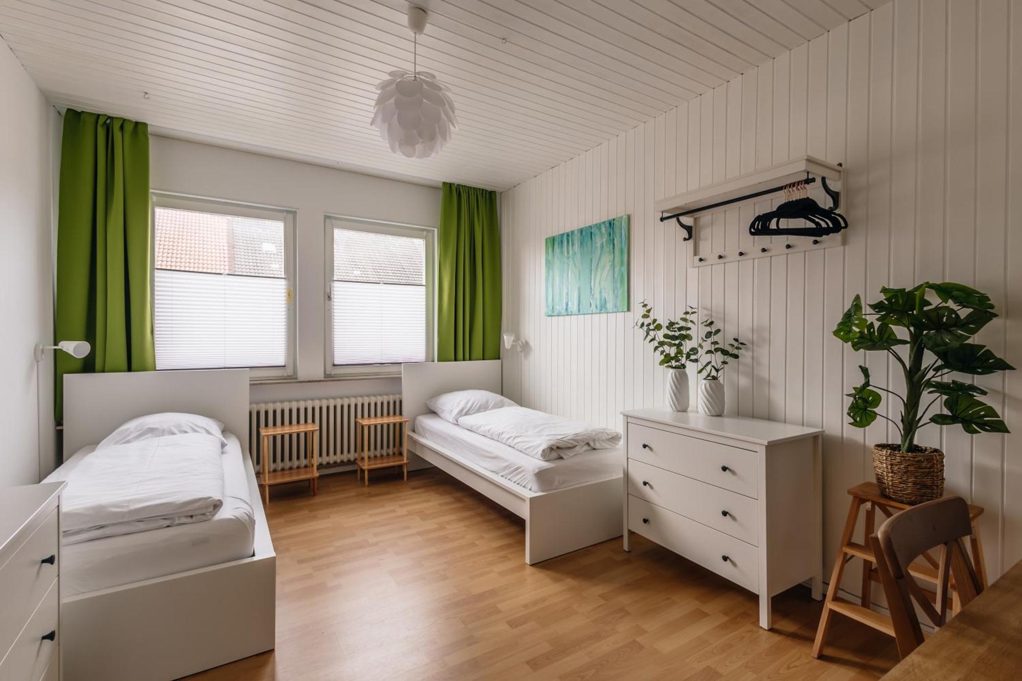 Centrally Located 2-Room Apartment Хановер Екстериор снимка