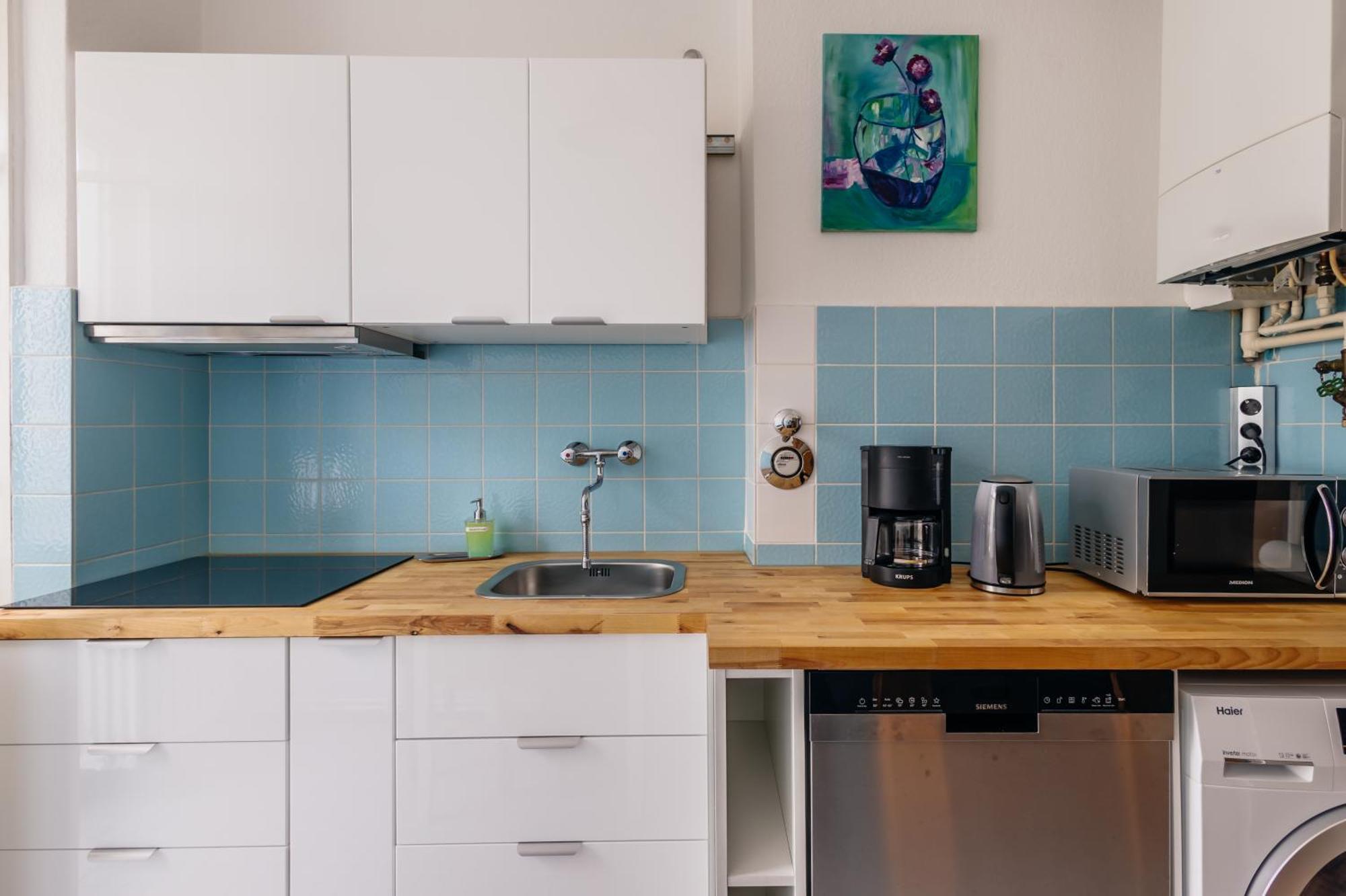 Centrally Located 2-Room Apartment Хановер Екстериор снимка